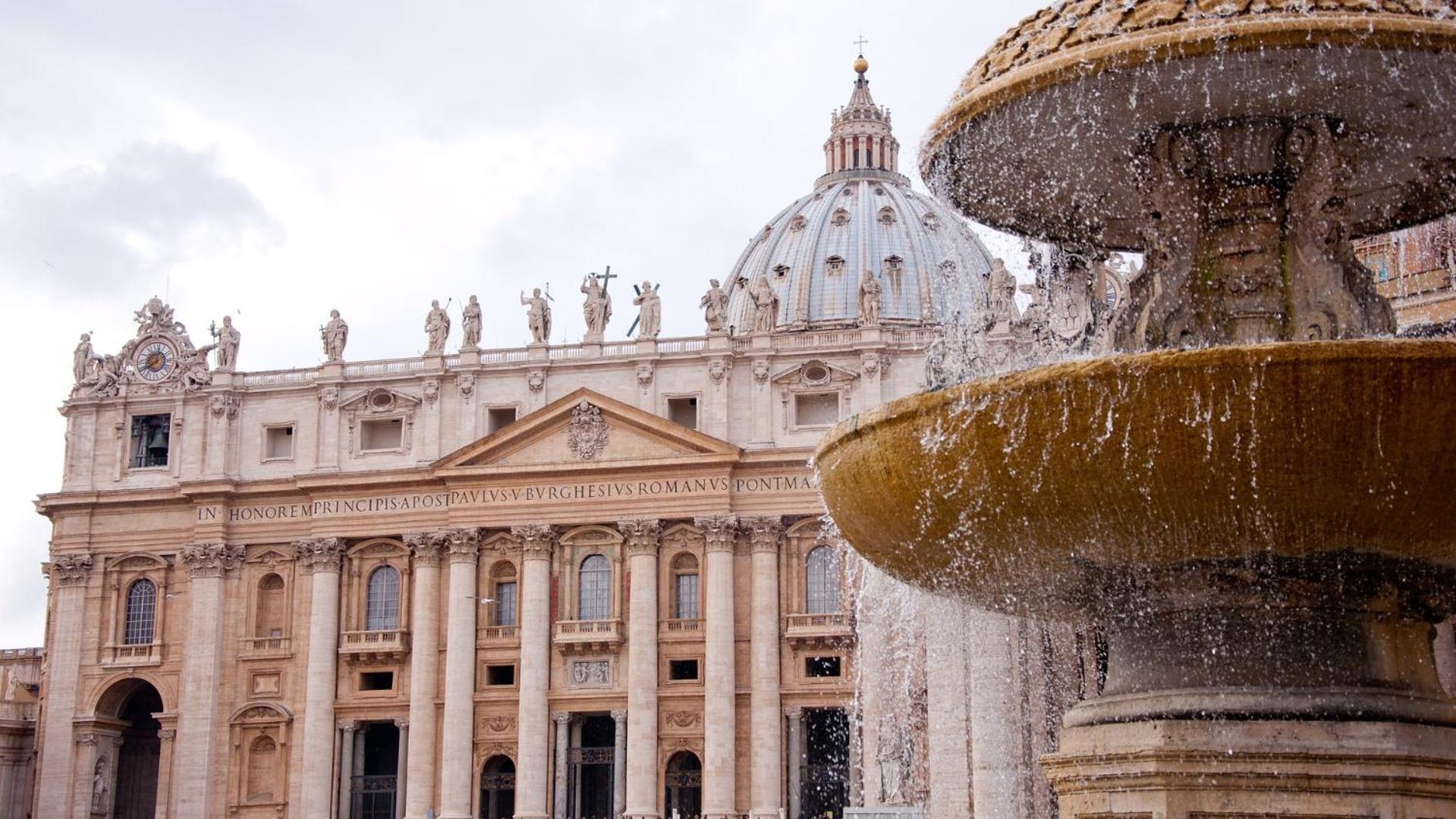 Gioiello Vaticano Rome Buitenkant foto