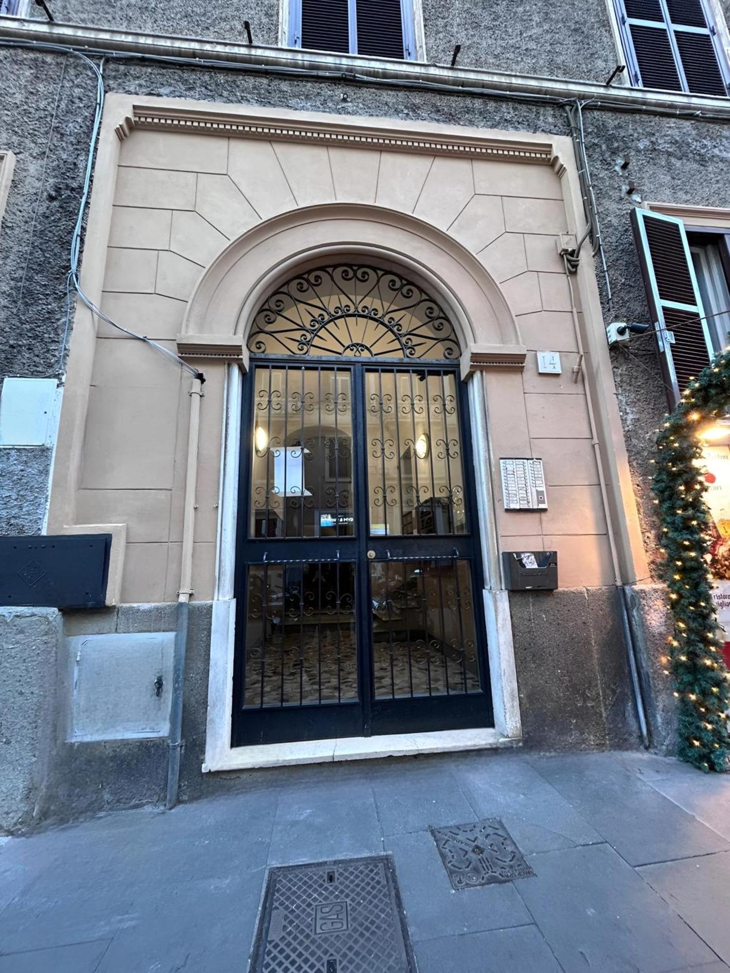 Gioiello Vaticano Rome Buitenkant foto